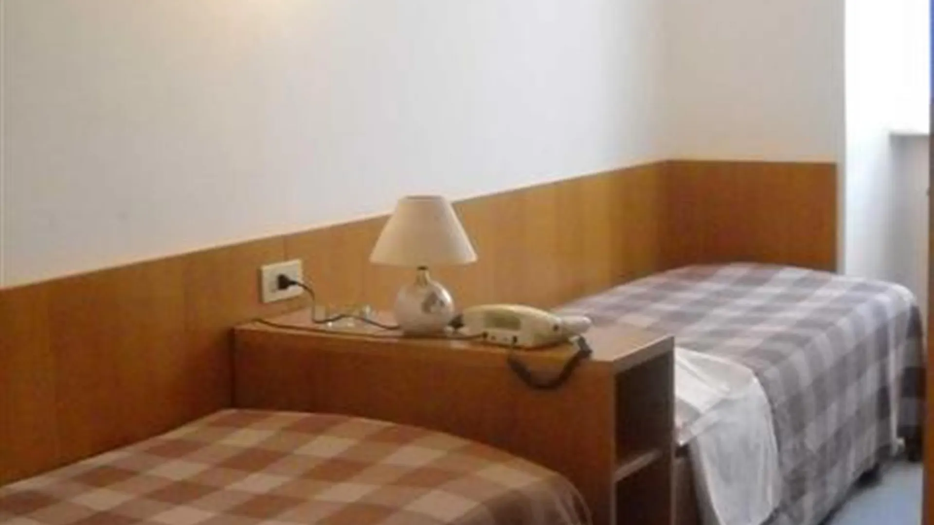 Hotel Tre Re Como
